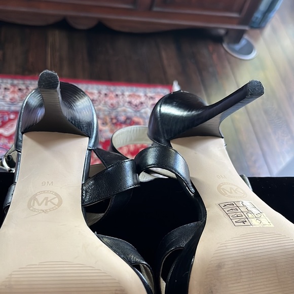 Michael Kors Evie 9M Black Leather Platform Open Ankle 4” Stiletto Sandal - Picture 7 of 7